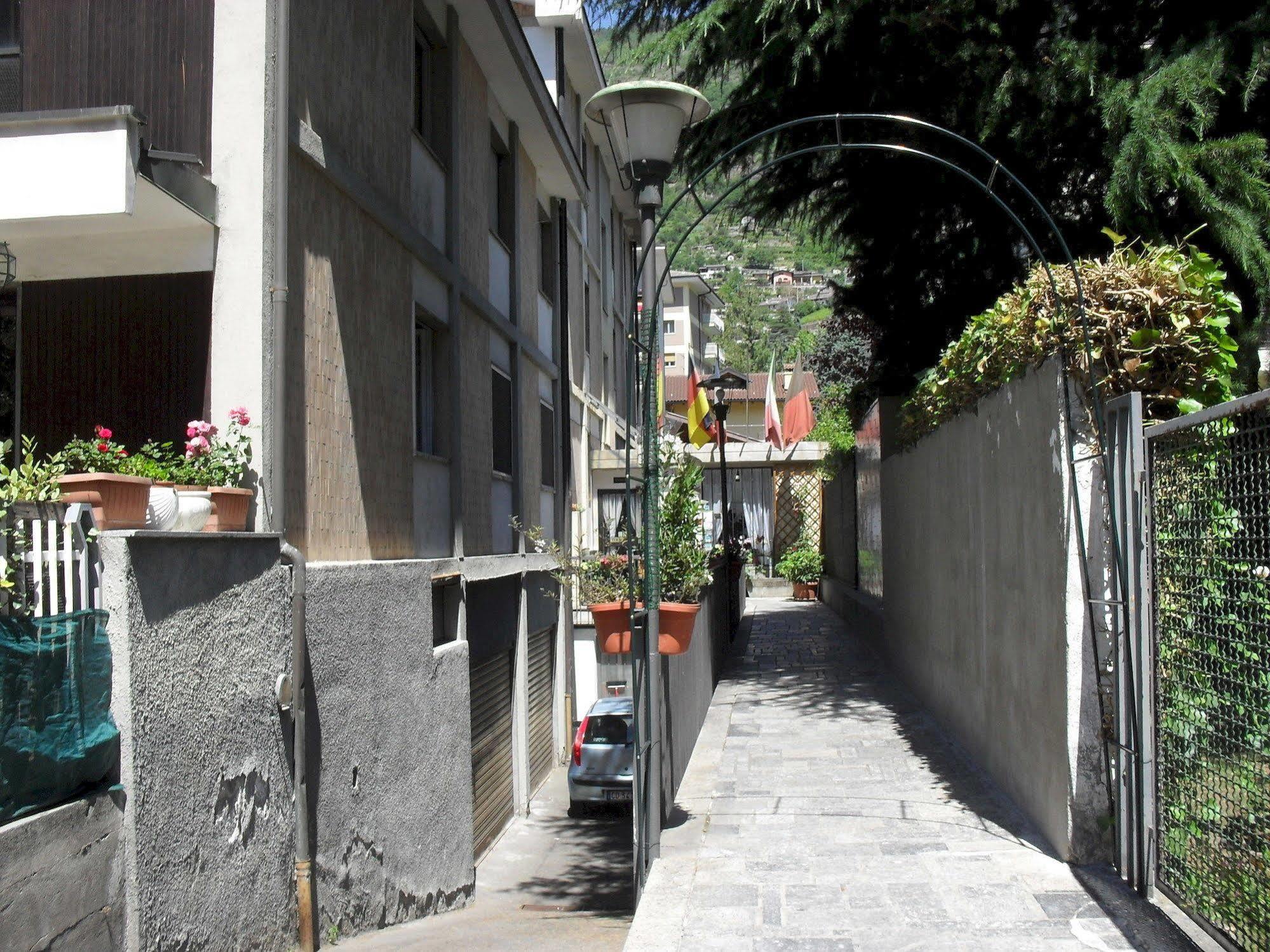 Hotel Al Caminetto Aosta Zewnętrze zdjęcie